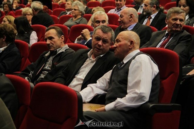 Uroczysta sesja Rady Miasta ku czci doktorowi Józefowi Psarskiemu - zdjęcie #7 - eOstroleka.pl