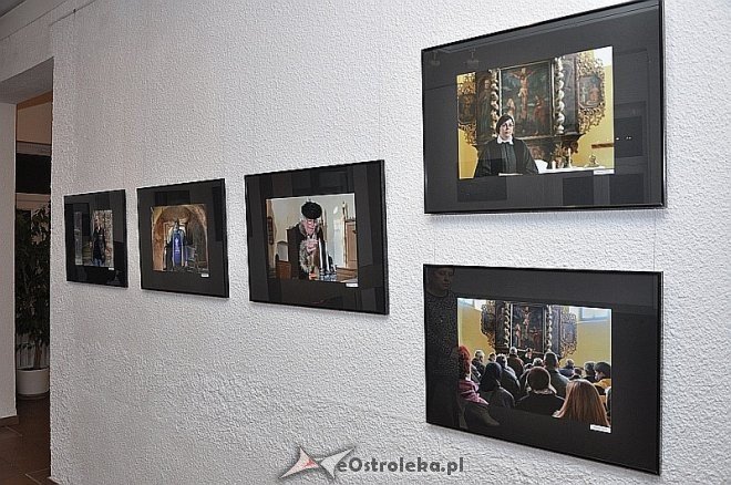 Wernisaż wystawy pn. „Ostatni Sasi z Siedmiogrodu” [03.10.2013] - zdjęcie #7 - eOstroleka.pl
