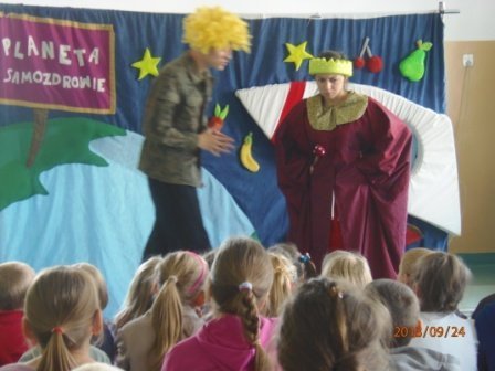 Pasieki: Teatrzyk Profilaktyczny Planeta samo zdrowie  - zdjęcie #6 - eOstroleka.pl