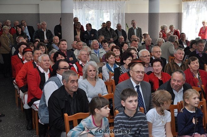 Regionalny Przegląd Harmonistów i Skrzypków Ludowych „Kurpiowskie Granie” w Lelisie [06.10.2013] - zdjęcie #22 - eOstroleka.pl