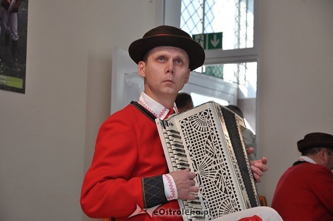 Regionalny Przegląd Harmonistów i Skrzypków Ludowych „Kurpiowskie Granie” w Lelisie [06.10.2013] - zdjęcie #17 - eOstroleka.pl