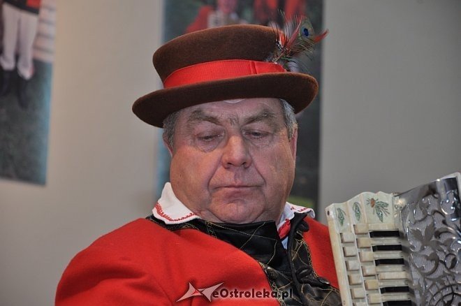 Regionalny Przegląd Harmonistów i Skrzypków Ludowych „Kurpiowskie Granie” w Lelisie [06.10.2013] - zdjęcie #5 - eOstroleka.pl