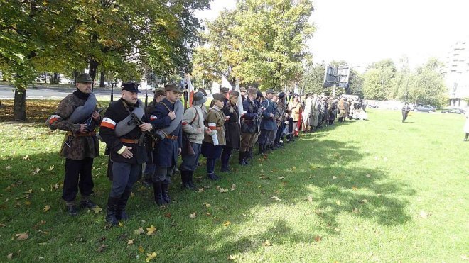 Warszawa: Ostrołęczanie na V Marszu Niepokonanych [05.10.2013] - zdjęcie #6 - eOstroleka.pl