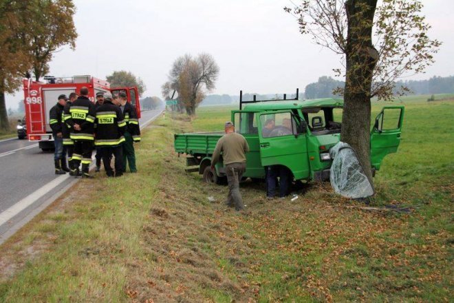 Wypadek w Malinowie Starym [10.10.2013] - zdjęcie #3 - eOstroleka.pl