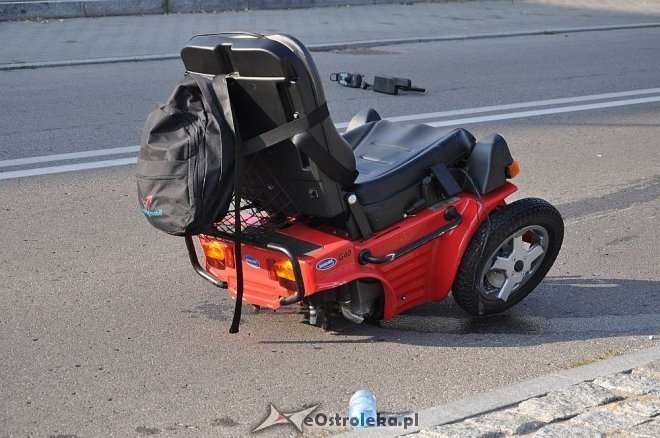 Wypadek na Korczaka: Potrącił inwalidę na przejściu dla pieszych [11.10.2013] - zdjęcie #25 - eOstroleka.pl