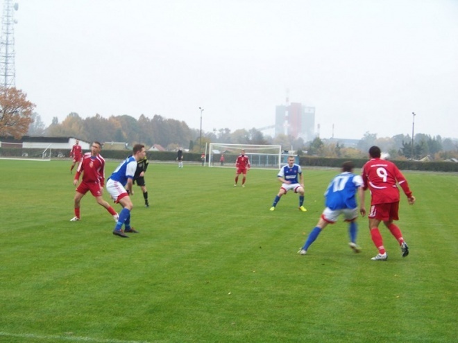 Narew Ostrołęka - MKS Przasnysz (12.10.2013) - zdjęcie #19 - eOstroleka.pl