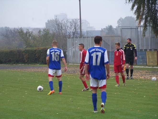 Narew Ostrołęka - MKS Przasnysz (12.10.2013) - zdjęcie #5 - eOstroleka.pl