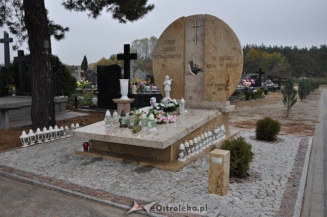 Drugi pogrzeb Dzieci Utraconych [12.10.2013] - zdjęcie #4 - eOstroleka.pl