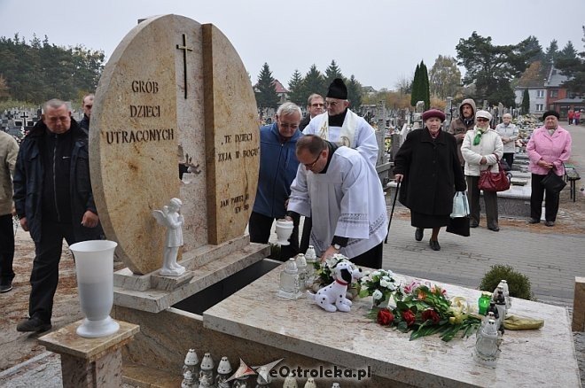 Drugi pogrzeb Dzieci Utraconych [12.10.2013] - zdjęcie #10 - eOstroleka.pl