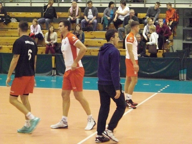 Energa Pekpol Ostrołęka - Cuprum Lubin (12.10.2013) - zdjęcie #22 - eOstroleka.pl