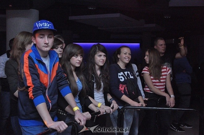 Raper Buka odwiedził Ostrołękę [13.10.2013] - zdjęcie #93 - eOstroleka.pl