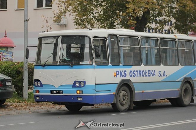 Ostrołęka: Kolizja autobusu i osobówki na 11 Listopada [14.10.2013] - zdjęcie #11 - eOstroleka.pl