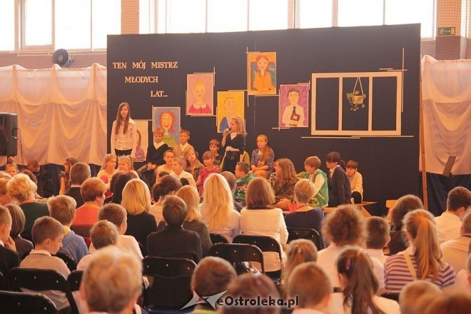 Dzień Nauczyciela w SP nr 10 [ZDJĘCIA] - zdjęcie #13 - eOstroleka.pl
