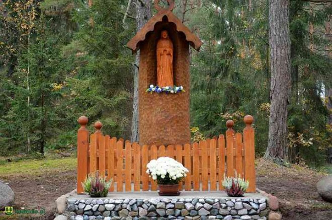 Kapliczka Matki Bożej Różańcowej w Klimkach poświęcona - zdjęcie #3 - eOstroleka.pl