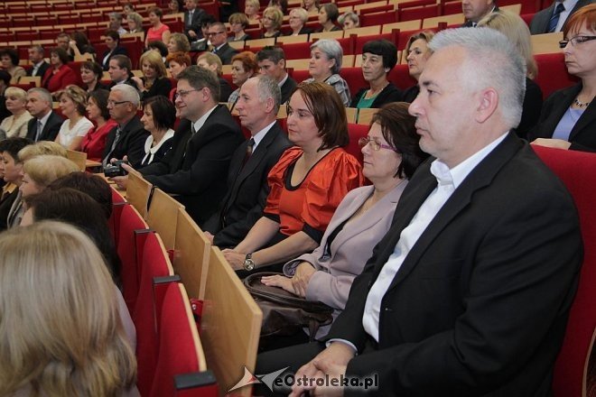 Nauczyciele z Ostrołęki i regionu nagrodzeni [ZDJĘCIA] - zdjęcie #16 - eOstroleka.pl