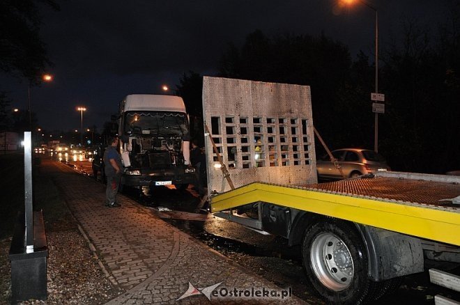 Ostrołęka: Kolizja na Starym Moście [18.10.2013] - zdjęcie #4 - eOstroleka.pl