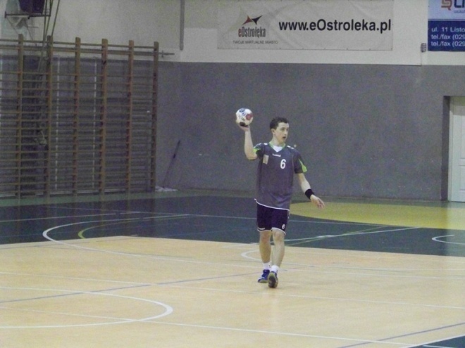 Trójka Ostrołęka - MKS Wieluń (19.10.2013) - zdjęcie #44 - eOstroleka.pl