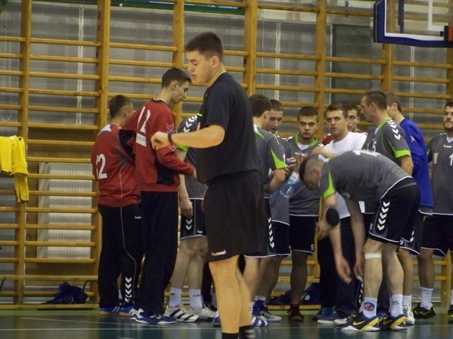 Trójka Ostrołęka - MKS Wieluń (19.10.2013) - zdjęcie #17 - eOstroleka.pl