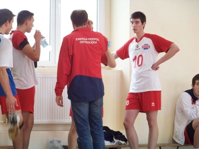 I liga juniorów: Pekpol Ostrołęka - Iskra Volley Zielona (20.10.2013) - zdjęcie #36 - eOstroleka.pl