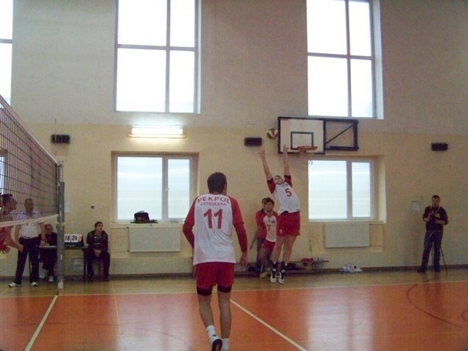 I liga juniorów: Pekpol Ostrołęka - Iskra Volley Zielona (20.10.2013) - zdjęcie #2 - eOstroleka.pl