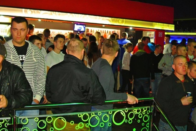 Ibiza Zalesie: Dj Sequence [21.10.2013] - zdjęcie #123 - eOstroleka.pl