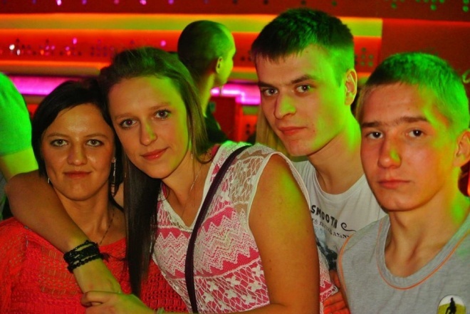 Ibiza Zalesie: Dj Sequence [21.10.2013] - zdjęcie #85 - eOstroleka.pl