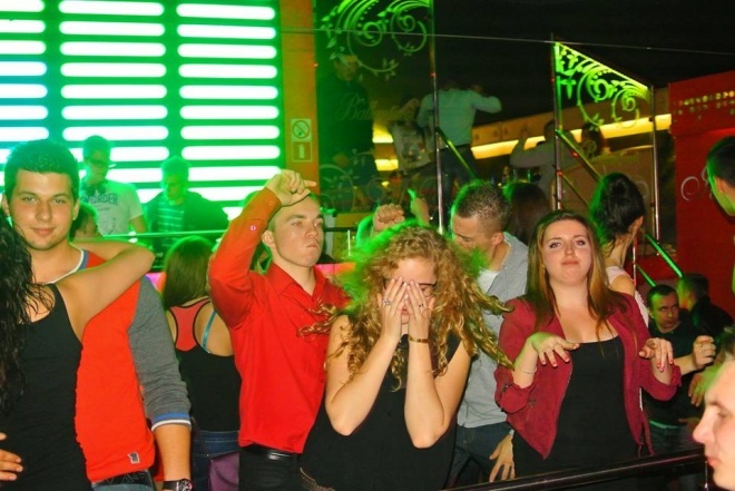 Ibiza Zalesie: Dj Sequence [21.10.2013] - zdjęcie #83 - eOstroleka.pl