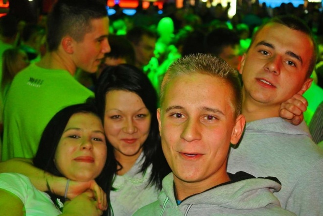 Ibiza Zalesie: Dj Sequence [21.10.2013] - zdjęcie #73 - eOstroleka.pl