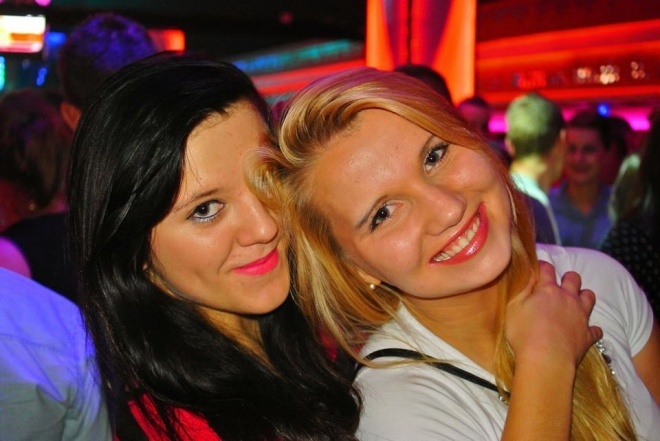 Ibiza Zalesie: Dj Sequence [21.10.2013] - zdjęcie #52 - eOstroleka.pl