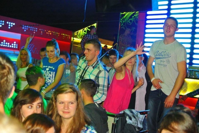 Ibiza Zalesie: Dj Sequence [21.10.2013] - zdjęcie #28 - eOstroleka.pl