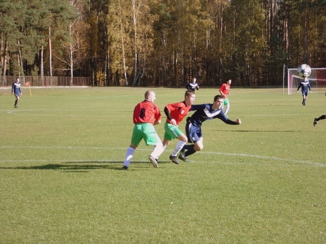 Wkra Sochocin - Tęcza JBB Łyse (19.10.2013) - zdjęcie #7 - eOstroleka.pl
