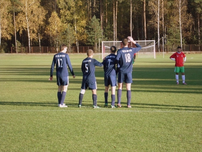 Wkra Sochocin - Tęcza JBB Łyse (19.10.2013) - zdjęcie #2 - eOstroleka.pl