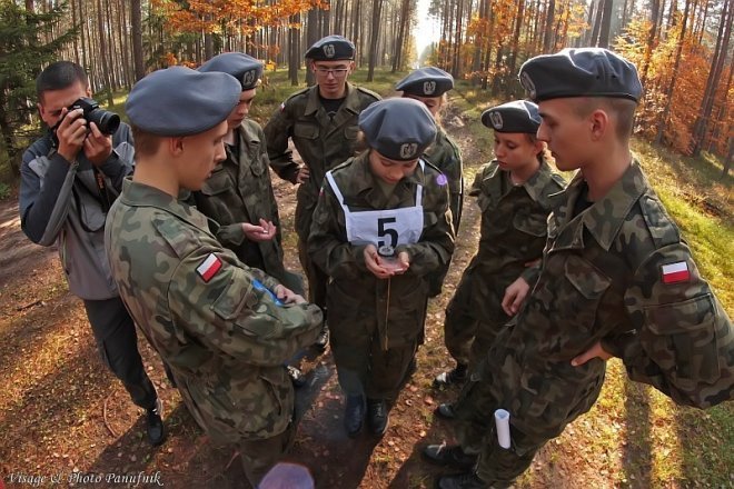 II Pieszy Rajd Żołnierza [15-16.10.2013] - zdjęcie #13 - eOstroleka.pl