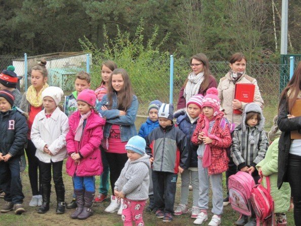 Ewakuacja Szkoły Podstawowej w Serafinie - zdjęcie #3 - eOstroleka.pl
