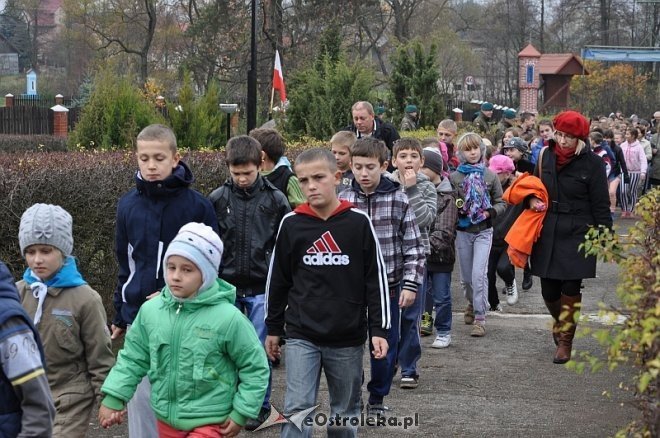 Druga rocznica tragicznej śmierci sierż. Mariusza Deptuły [23.10.2013] - zdjęcie #109 - eOstroleka.pl