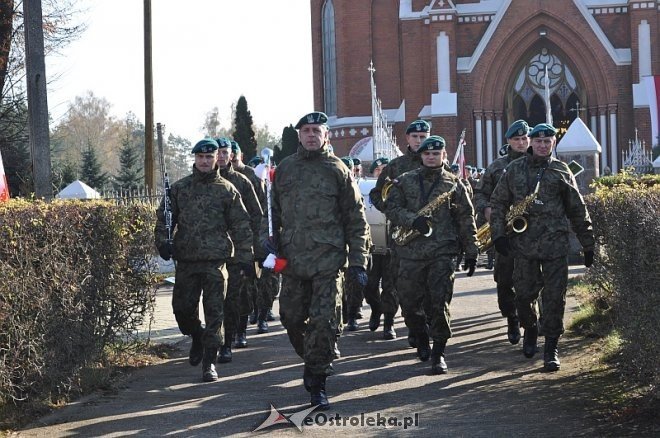 Druga rocznica tragicznej śmierci sierż. Mariusza Deptuły [23.10.2013] - zdjęcie #76 - eOstroleka.pl