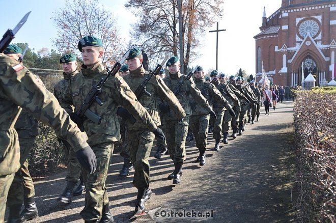 Druga rocznica tragicznej śmierci sierż. Mariusza Deptuły [23.10.2013] - zdjęcie #72 - eOstroleka.pl