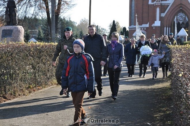 Druga rocznica tragicznej śmierci sierż. Mariusza Deptuły [23.10.2013] - zdjęcie #91 - eOstroleka.pl