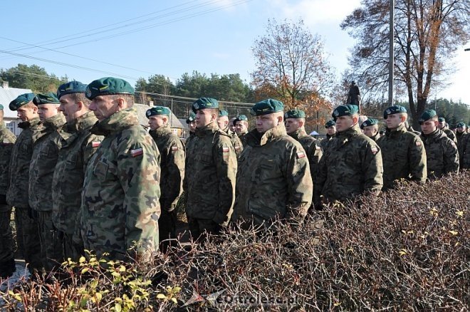 Druga rocznica tragicznej śmierci sierż. Mariusza Deptuły [23.10.2013] - zdjęcie #83 - eOstroleka.pl