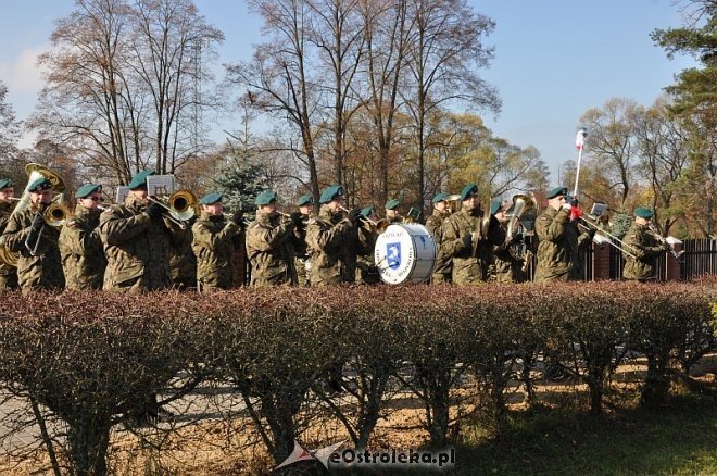 Druga rocznica tragicznej śmierci sierż. Mariusza Deptuły [23.10.2013] - zdjęcie #71 - eOstroleka.pl