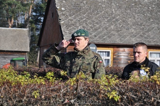 Druga rocznica tragicznej śmierci sierż. Mariusza Deptuły [23.10.2013] - zdjęcie #66 - eOstroleka.pl