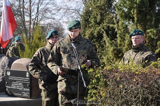 Druga rocznica tragicznej śmierci sierż. Mariusza Deptuły [23.10.2013] - zdjęcie #57 - eOstroleka.pl