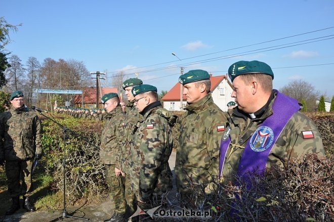 Druga rocznica tragicznej śmierci sierż. Mariusza Deptuły [23.10.2013] - zdjęcie #48 - eOstroleka.pl