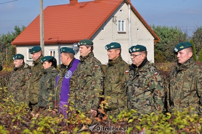 Druga rocznica tragicznej śmierci sierż. Mariusza Deptuły [23.10.2013] - zdjęcie #47 - eOstroleka.pl
