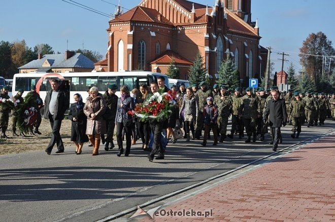 Druga rocznica tragicznej śmierci sierż. Mariusza Deptuły [23.10.2013] - zdjęcie #29 - eOstroleka.pl