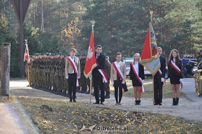 Druga rocznica tragicznej śmierci sierż. Mariusza Deptuły [23.10.2013] - zdjęcie #16 - eOstroleka.pl