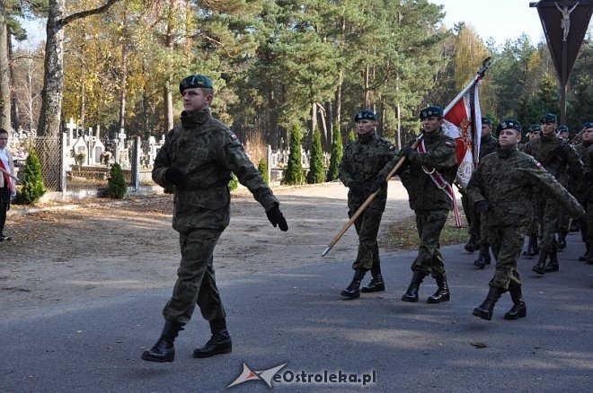 Druga rocznica tragicznej śmierci sierż. Mariusza Deptuły [23.10.2013] - zdjęcie #3 - eOstroleka.pl