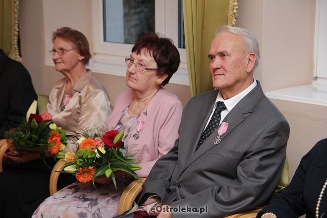 8 małżeństw z Ostrołęki obchodziło Złote Gody [25.10.2013] - zdjęcie #9 - eOstroleka.pl