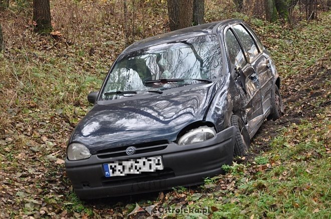 Łodziska: Kolejny wypadek na DK 53. Do szpitala trafiły dwie osoby [26.10.2013] - zdjęcie #8 - eOstroleka.pl