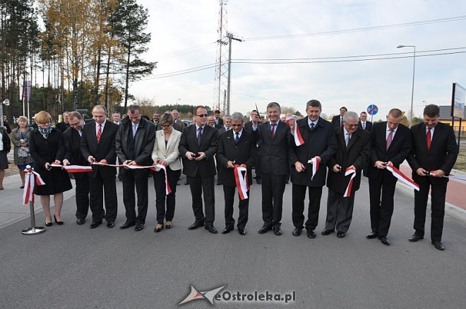 Białe Kruki – otwarcie strefy gospodarczej gminy Olszewo-Borki [26.10.2013] - zdjęcie #32 - eOstroleka.pl